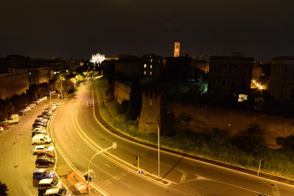 Terrazza Sotto Le Stelle Rome Ruang foto